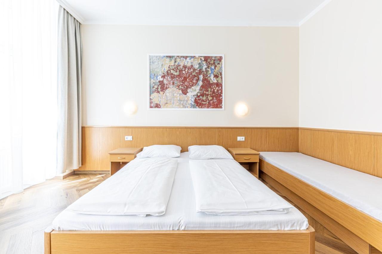 Hotel-pension Fuenfhaus 3* Wiedeń