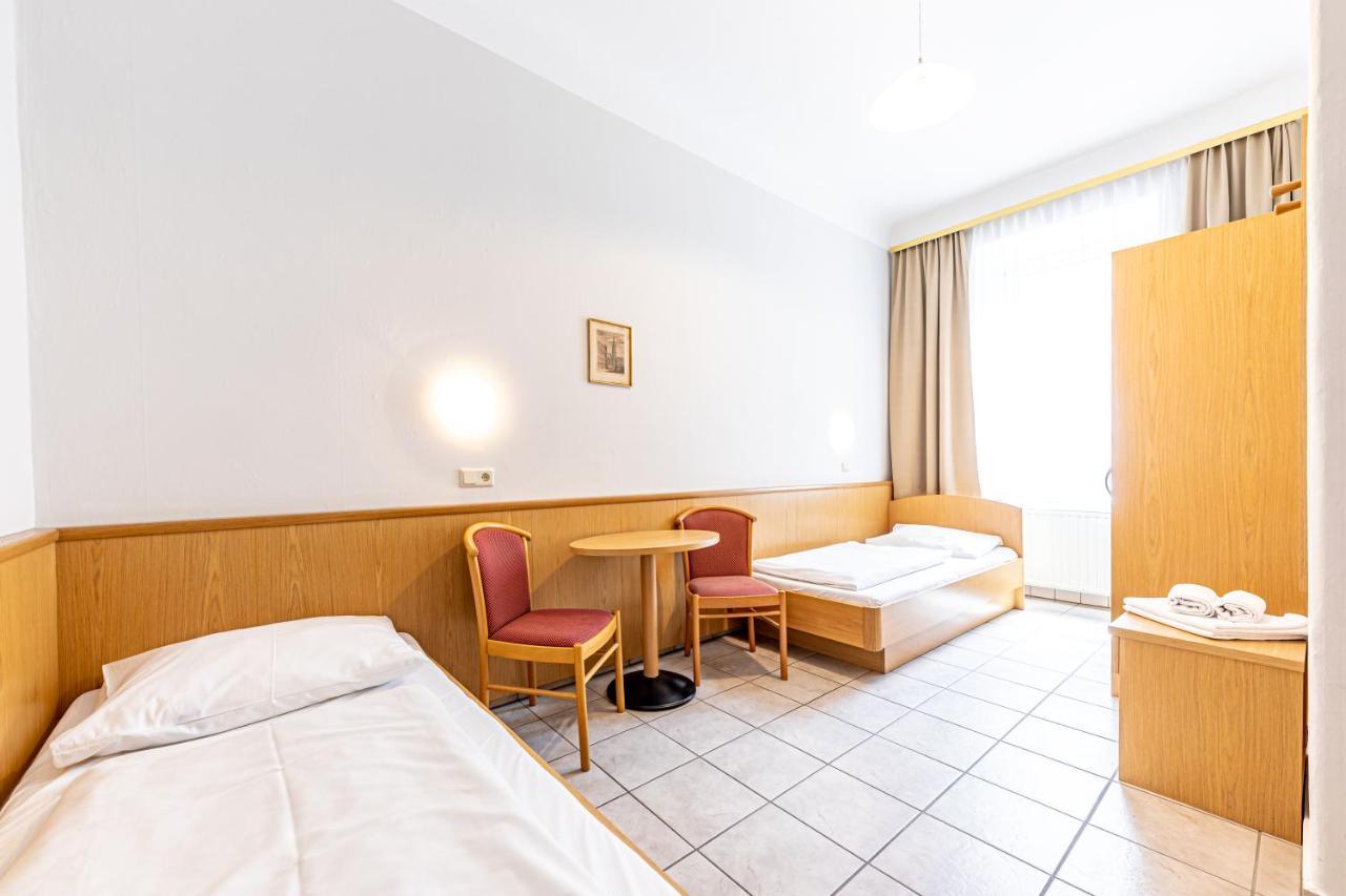 Hotel-pension Fuenfhaus 3* Wiedeń