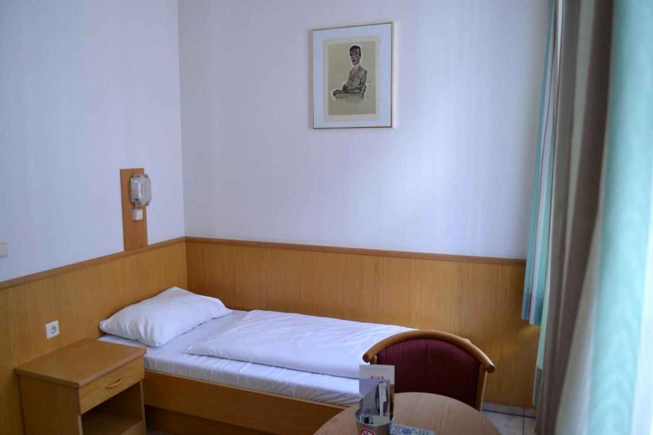 Hotel-pension Fuenfhaus 3* Wiedeń