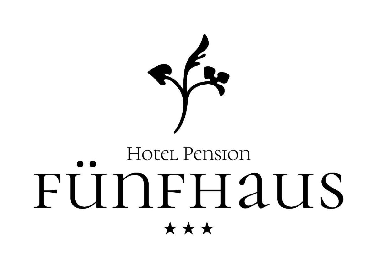 Hotel-pension Fuenfhaus Pensjonat 3*
